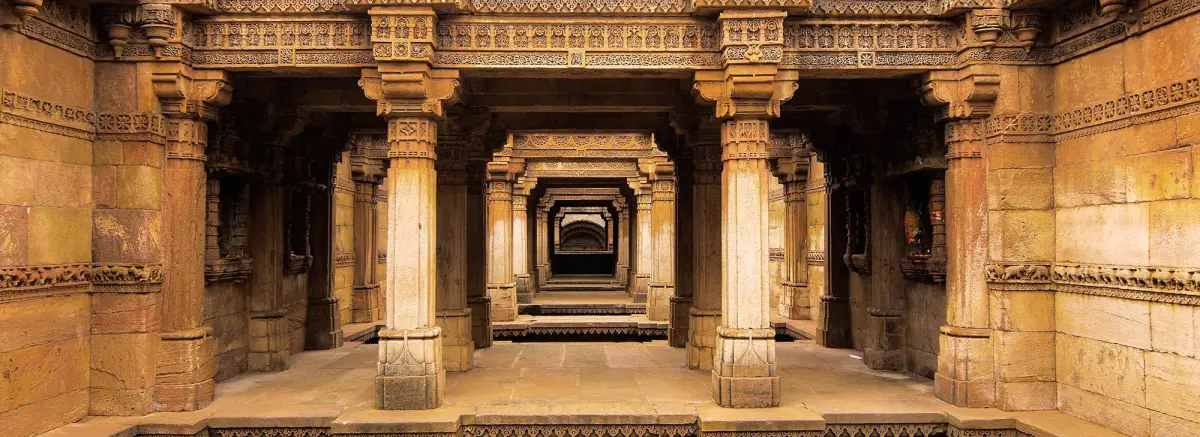 Adalaj Stepwell