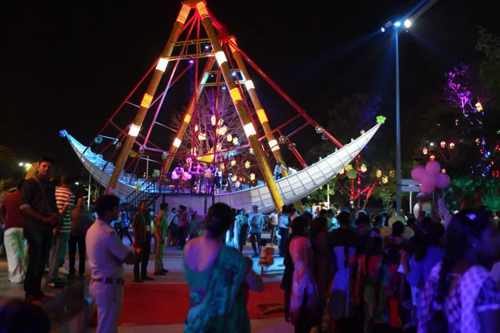 Vastrapur Lake