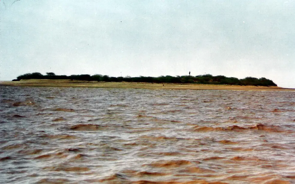 Piram Bet Island (near)