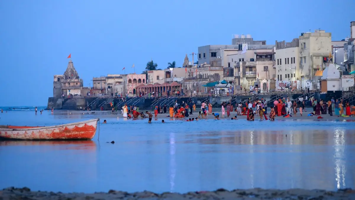 Gomti Ghat