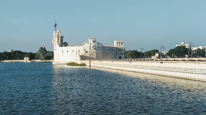 Lakhota Lake & Museum