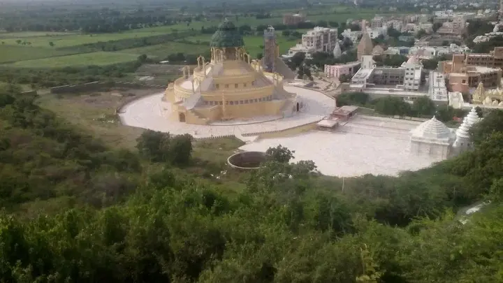 Talaja Caves