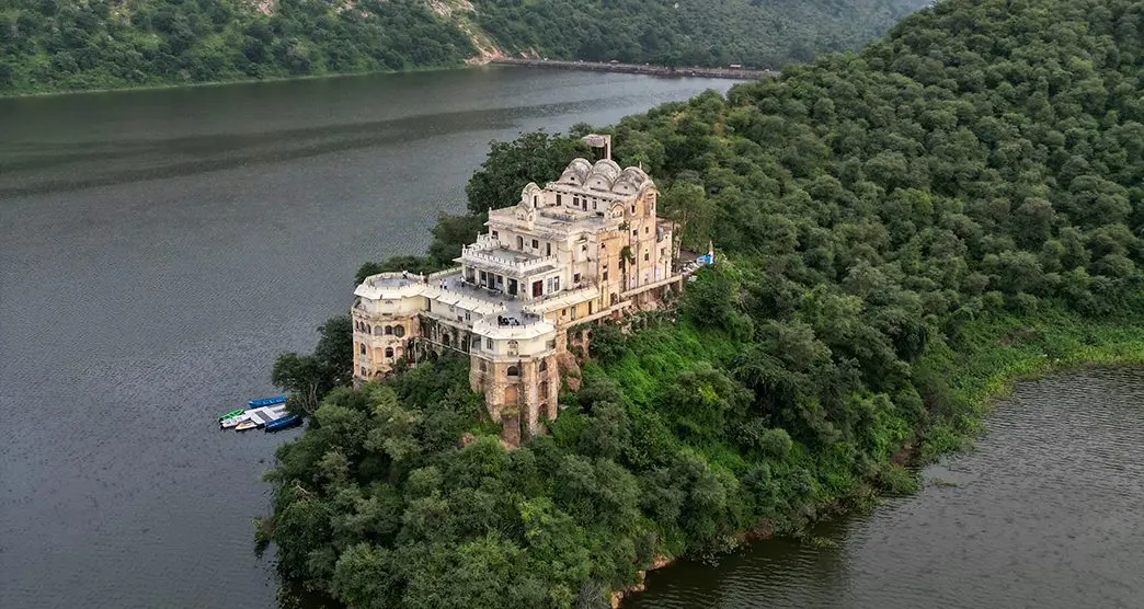 Siliserh Lake Palace