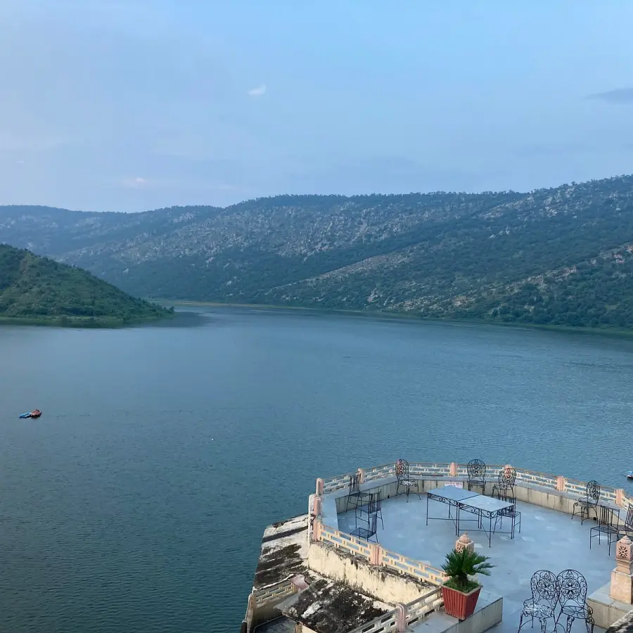 Siliserh Lake Palace