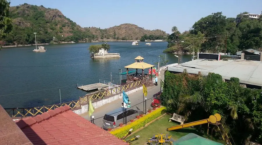 Nakki Lake
