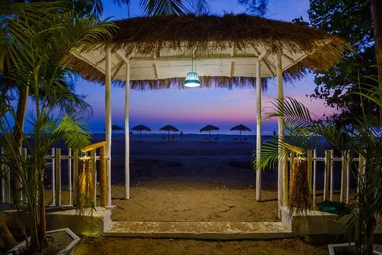 Morjim Beach