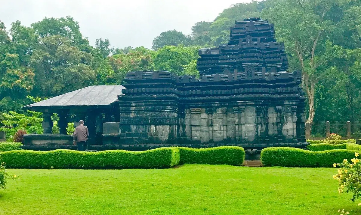 Tambdi Surla Mahadev Temple