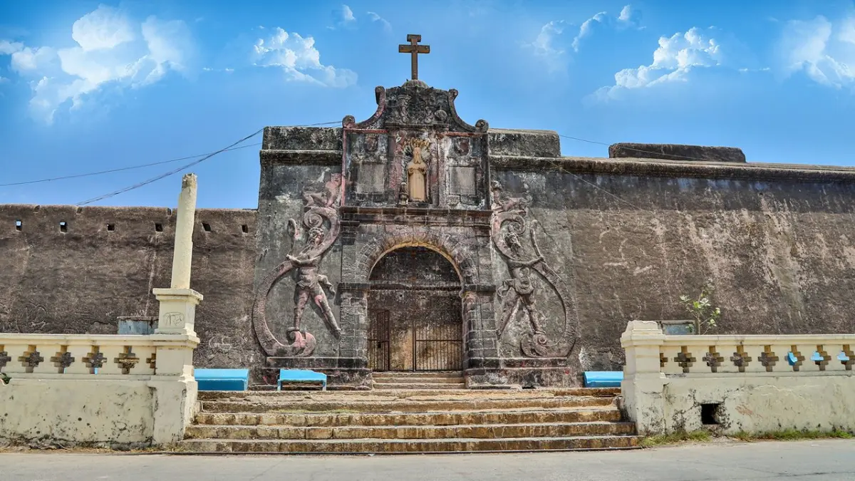 Nani Daman Fort (St. Jerome Fort)