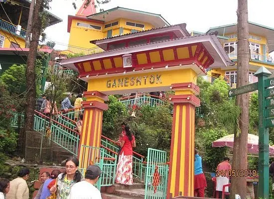 Ganesh Tok