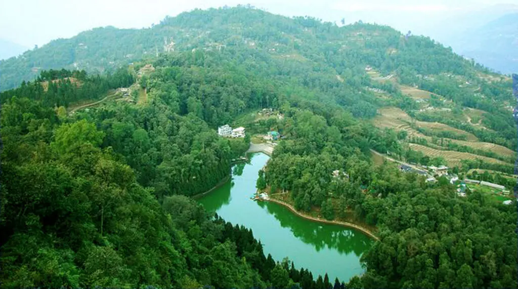 Lampokhari (Aritar Lake)