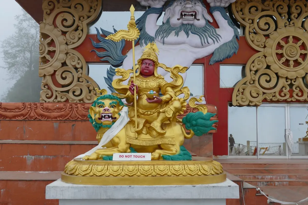 Samdruptse (Guru Padmasambhava Statue)