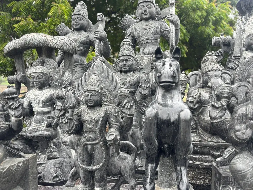 Stone Carvings Amini