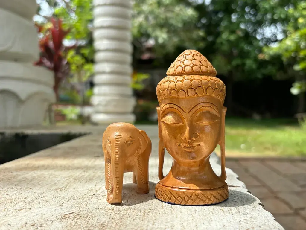 Stone Carvings Amini