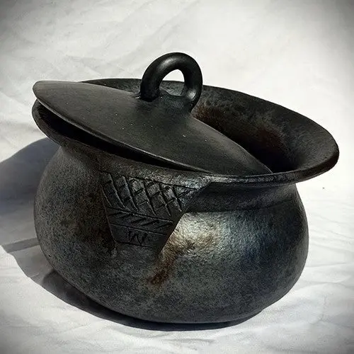 Longpi (Nungbi) Pottery Village