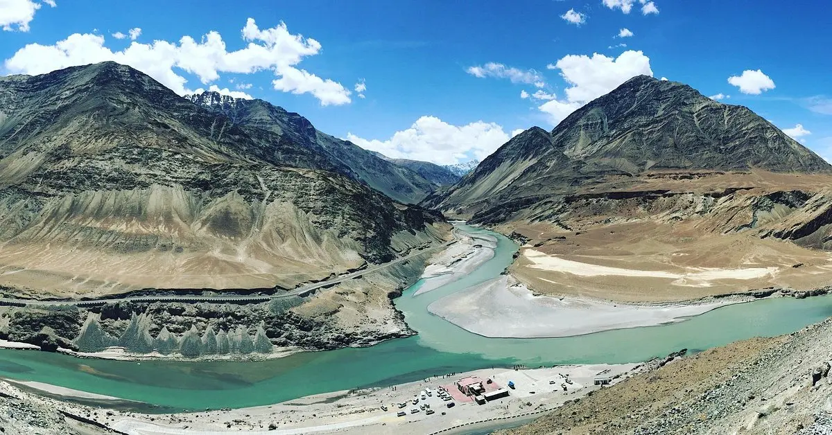 Indus–Zanskar Confluence