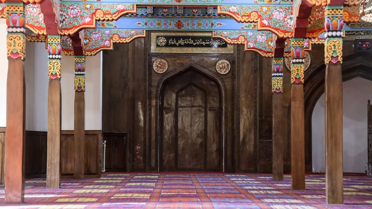 Leh Palace