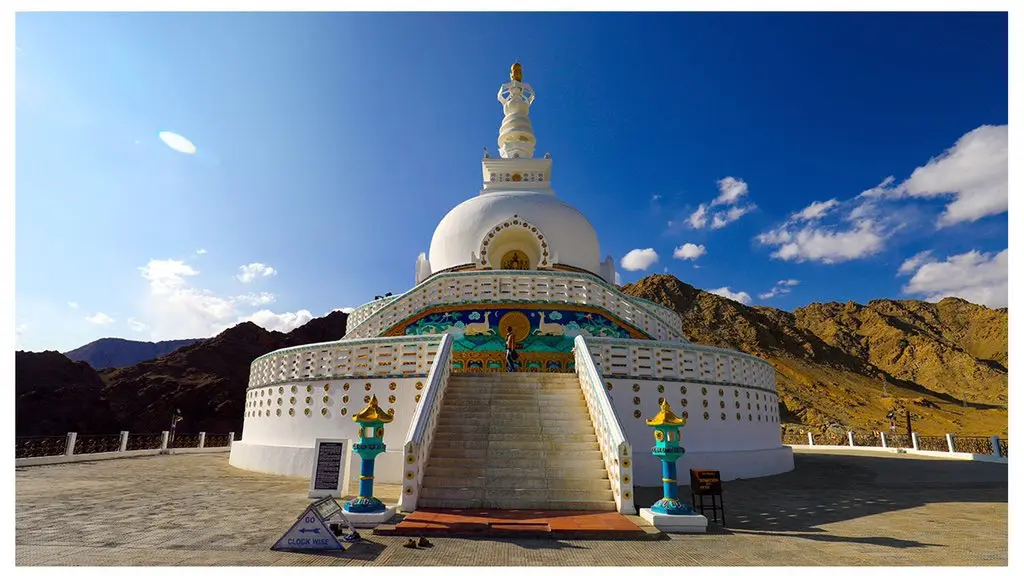 Shanti Stupa