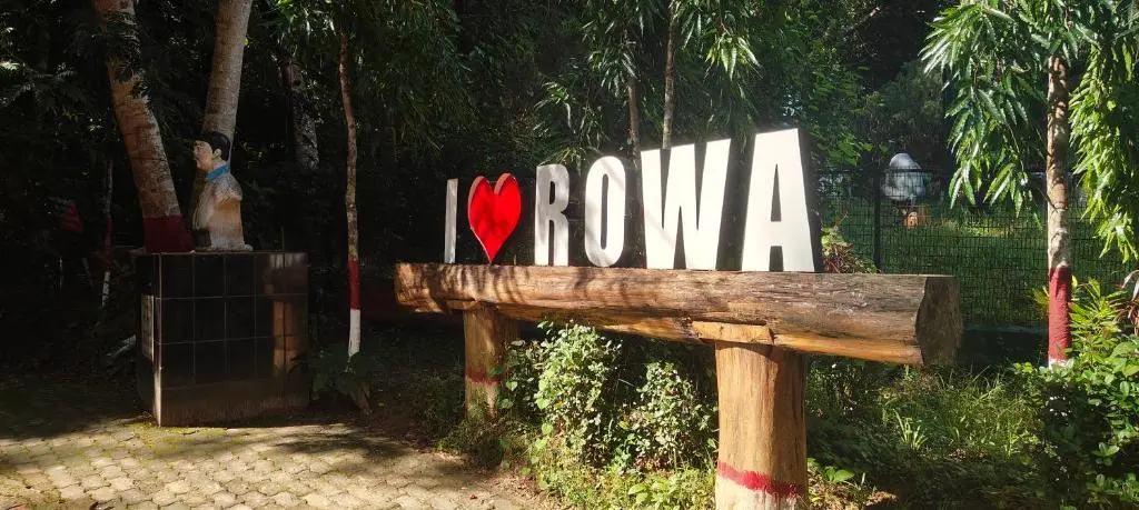 Rowa Wildlife Sanctuary
