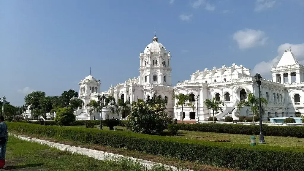 Kunjaban Palace (Raj Bhavan)