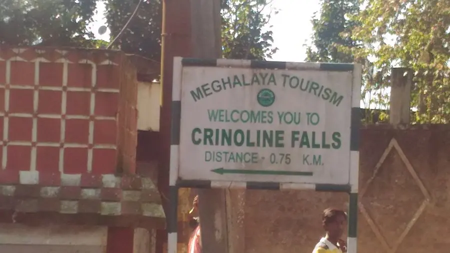 Crinoline Falls