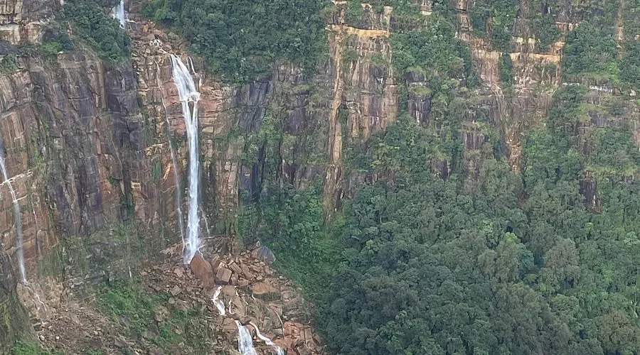 Wah Kaba Falls