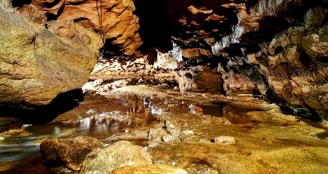 Arwah Cave
