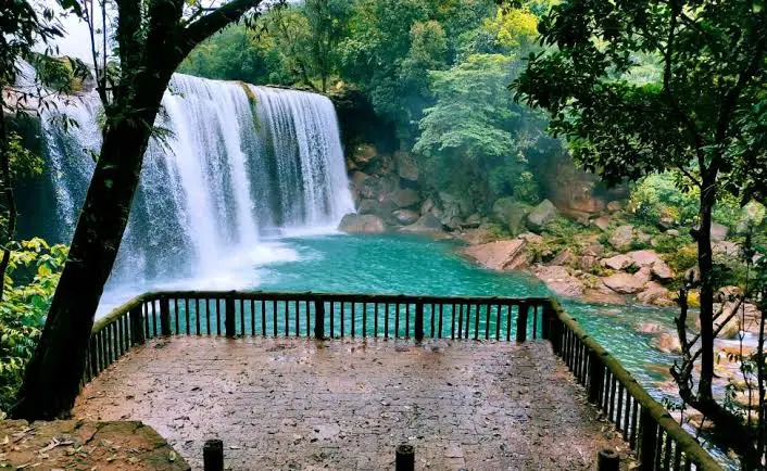 Krang Suri Falls