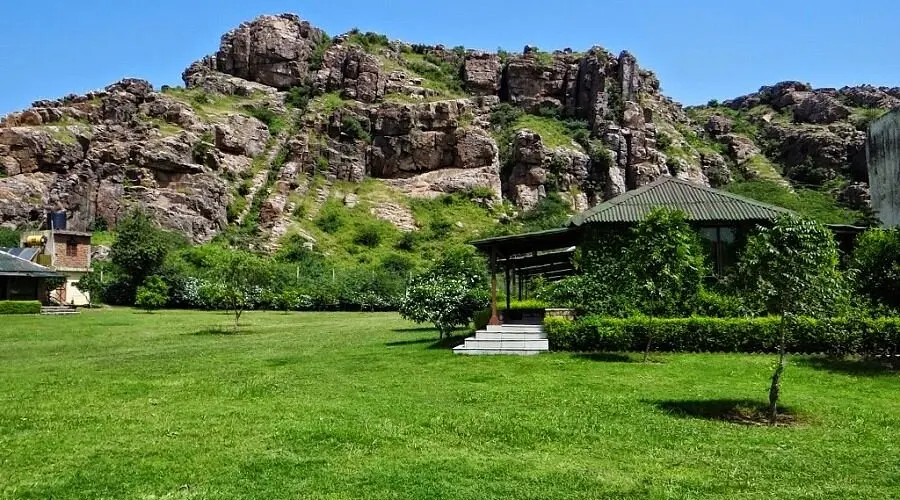 Dhauj Valley & Adventure Camps
