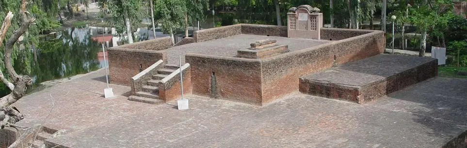 Ibrahim Lodhi’s Tomb