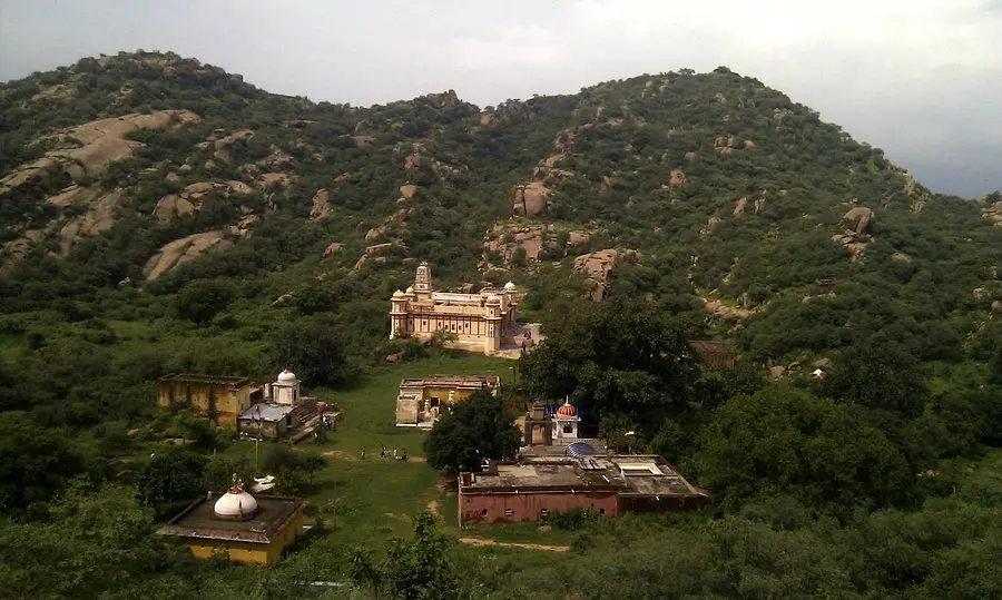 Dhosi Hill (Extinct Volcano)
