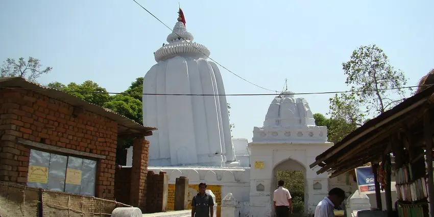 Leaning Temple of Huma