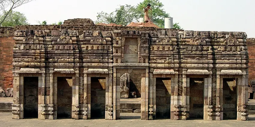 Ratnagiri Buddhist Monastery