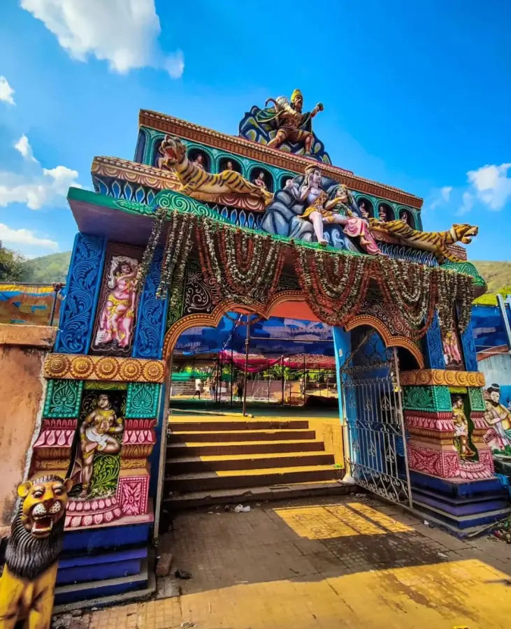 Harishankar Temple