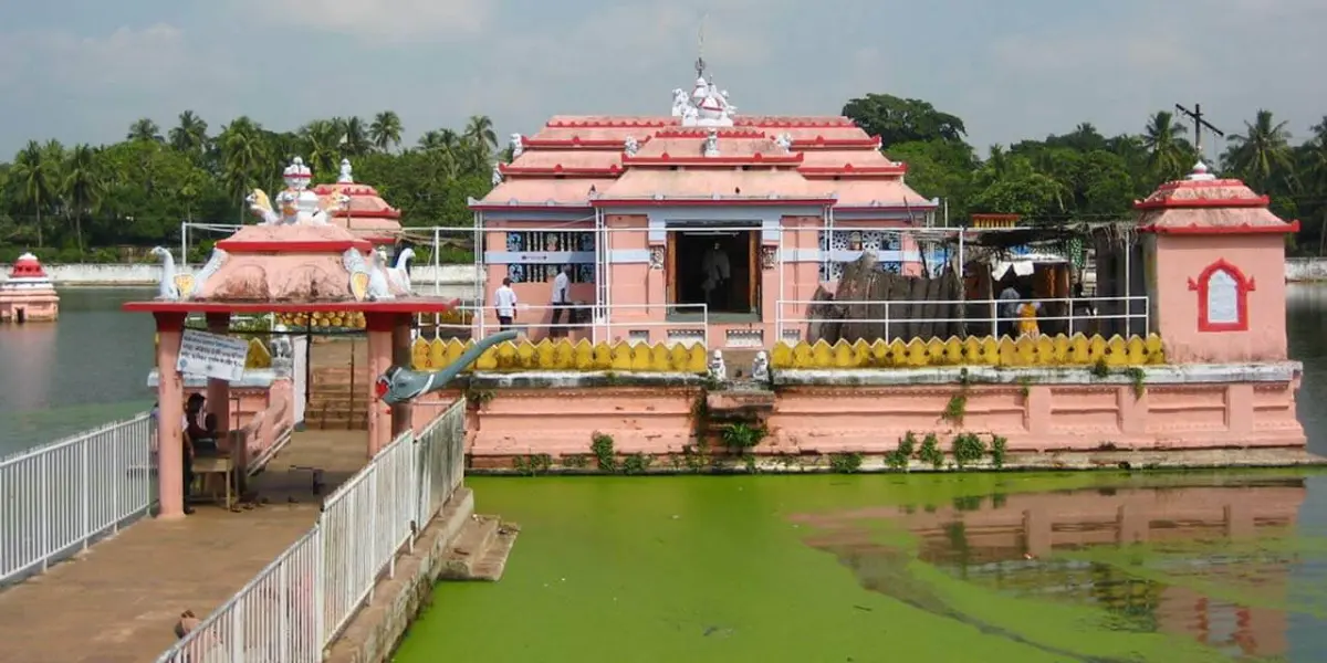Narendra Pokhari (Narendra Tank)