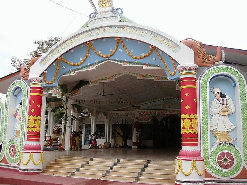 Dhekiakhowa Bor Namghar