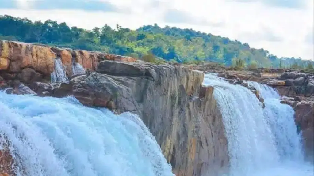 Panimoor Waterfall