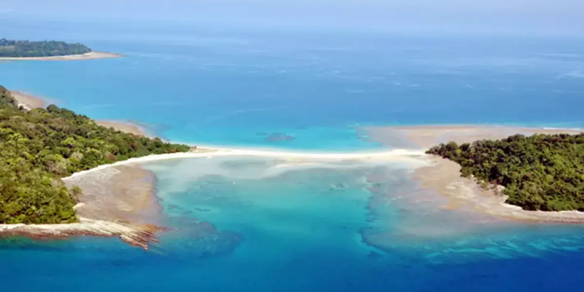 Ross & Smith Islands