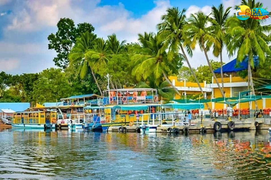Chunnambar Boat House