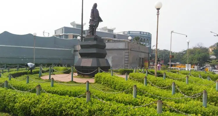 Joan of Arc Statue (Dupleix Park)
