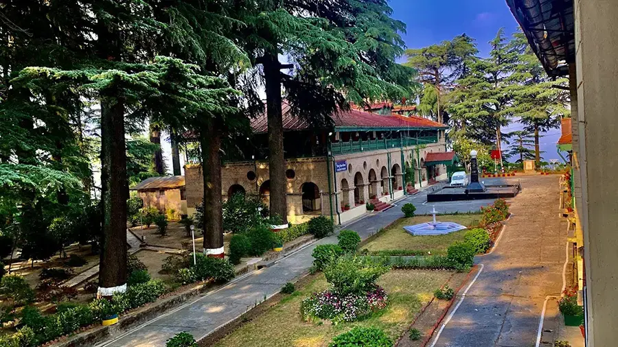 Indian Veterinary Research Institute (IVRI)