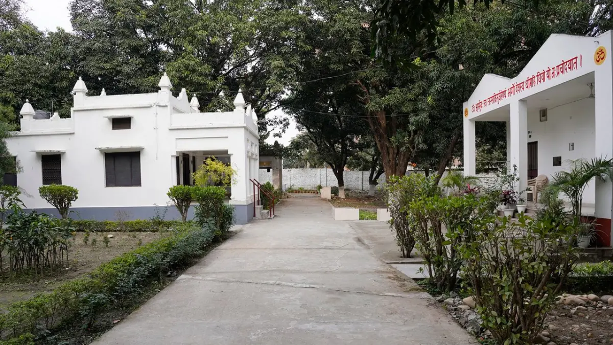 Saptrishi Ashram