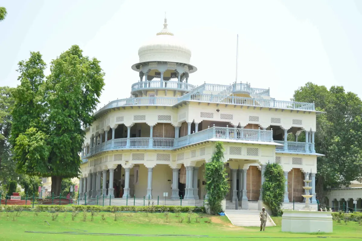 Anand Bhavan