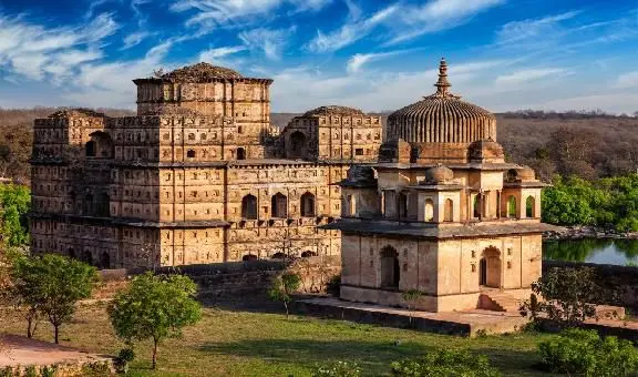 Orchha Fort Complex