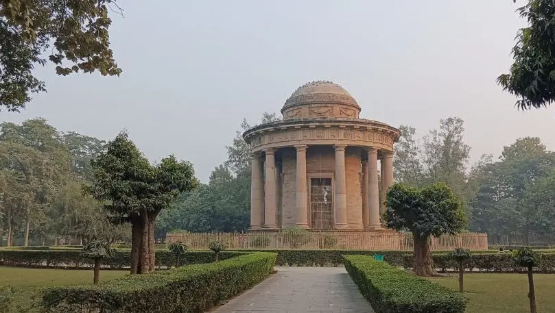 Lord Cornwallis Tomb