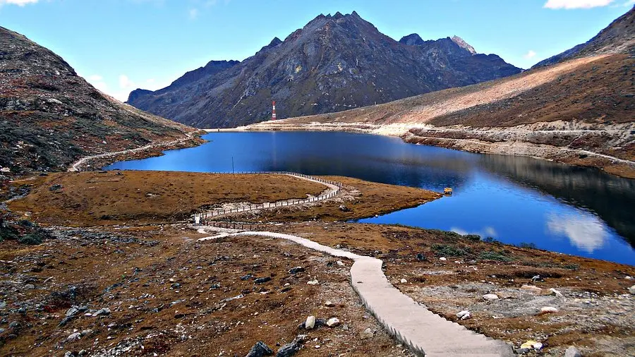 Sela Pass