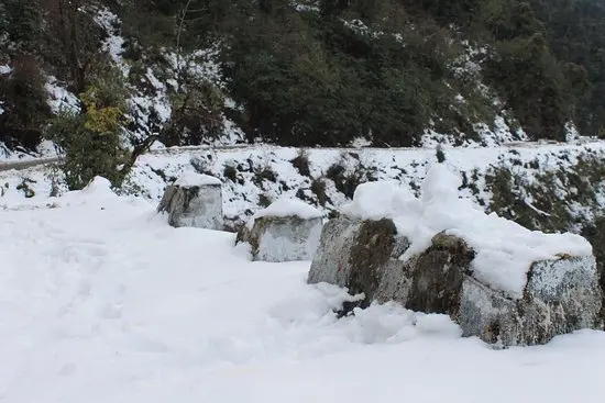 Mayudia Pass