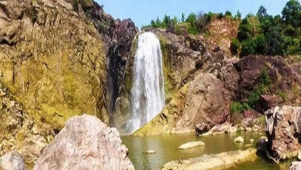 Gayatri Waterfall
