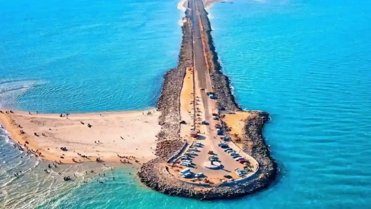 Dhanushkodi Beach
