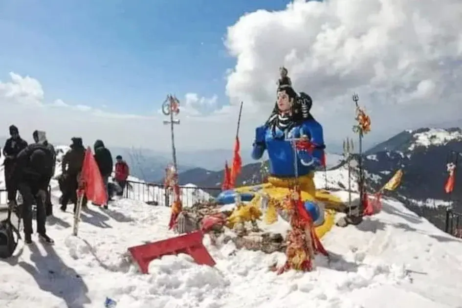 Churdhar Peak Trek